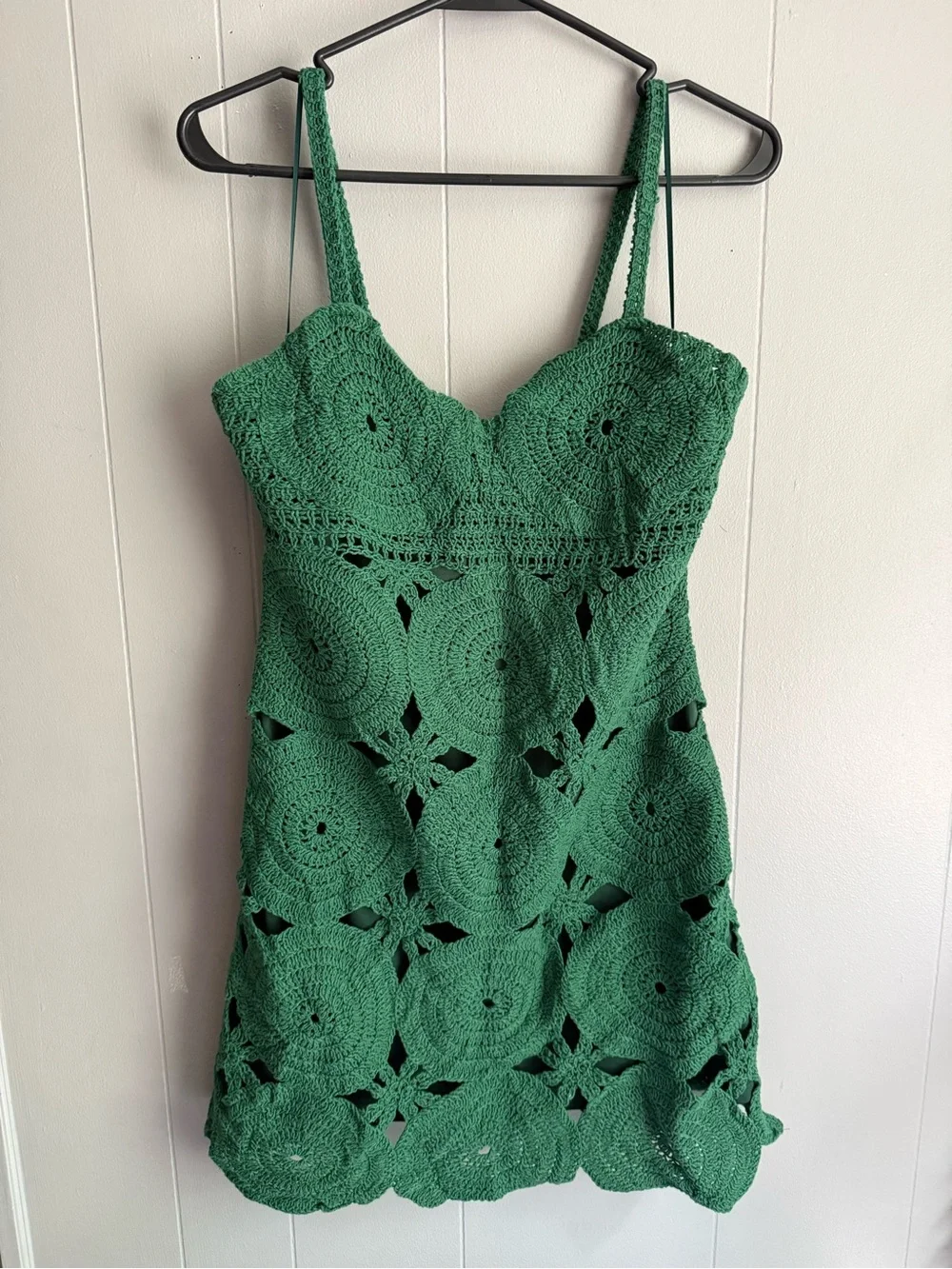 Vici Emerald Green Crochet Scallop-Hem Mini Dress